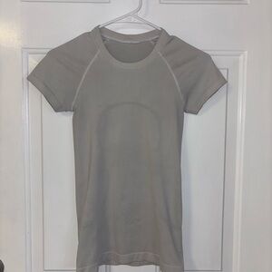 Grey Lululemon Swiftly Tech